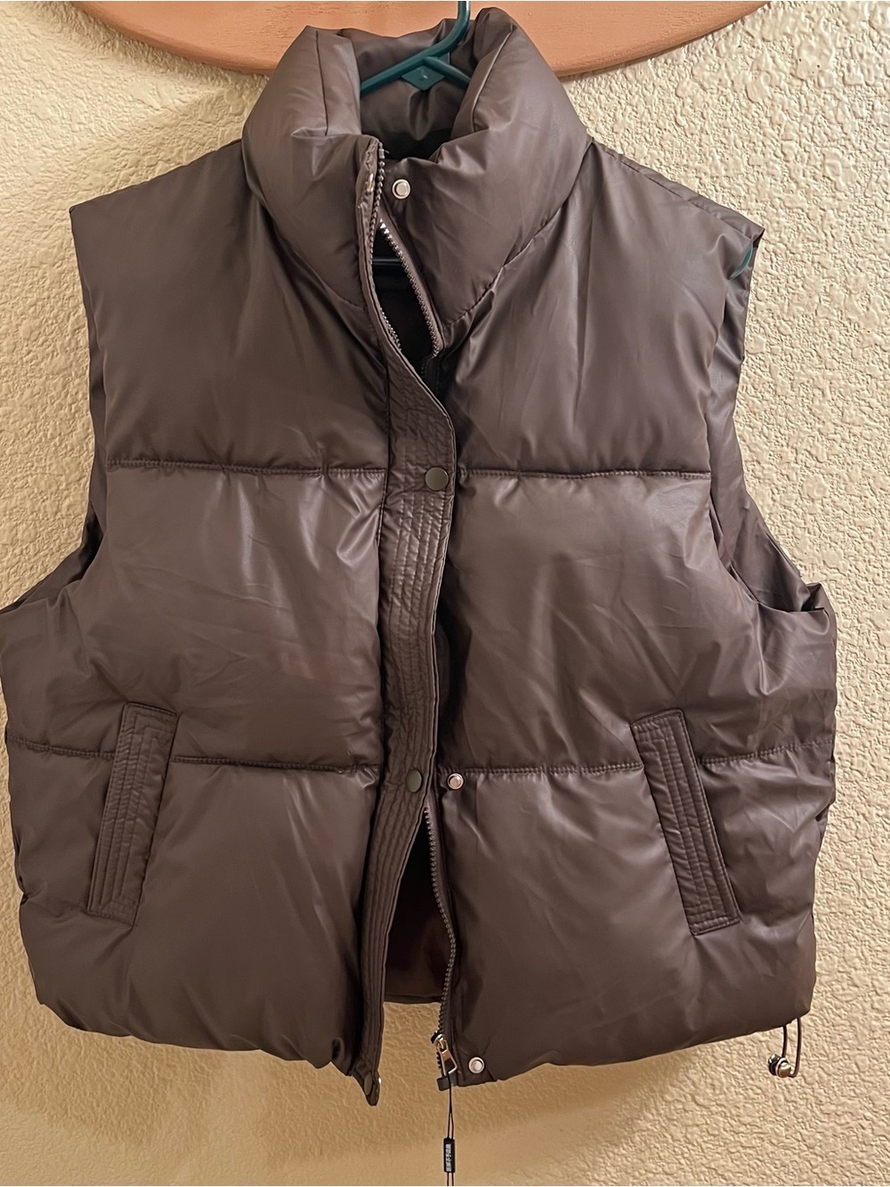 Puffer Vest in Deep Chocolate Brown